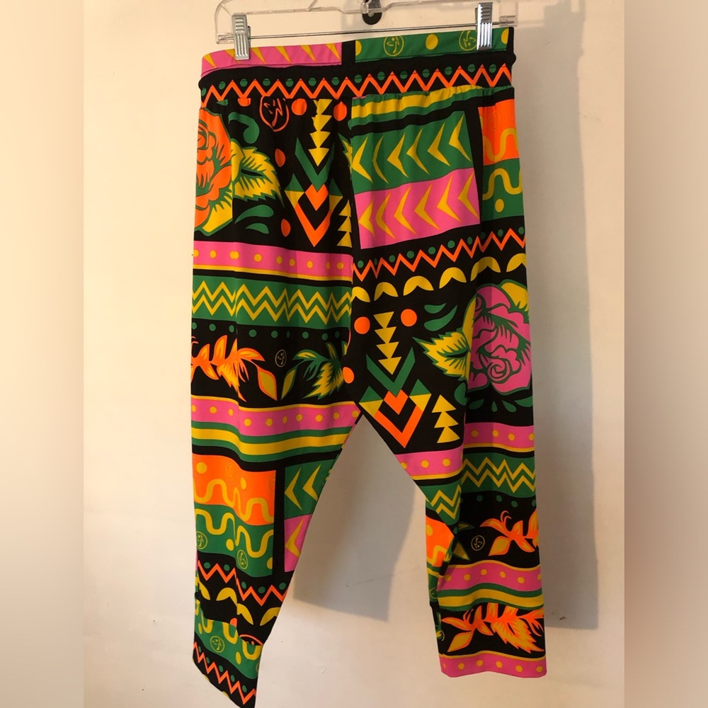 Authentic- ZUMBA Harem-Style Capri